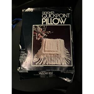 Trio3 designer quick point pillow kit. White Bargello Style 1133 - started